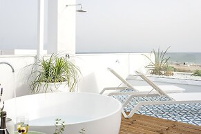 Alzocaire Boutique