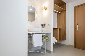 Alzocaire Boutique