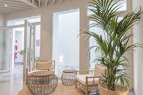 Alzocaire Boutique