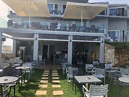 Golden Coast Resort