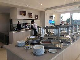 Golden Coast Resort