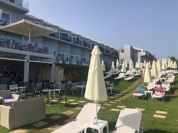 Golden Coast Resort