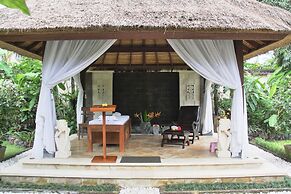 Nusa Indah Villa