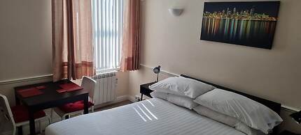Comfort Rooms
