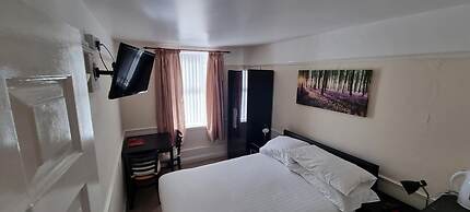Comfort Rooms