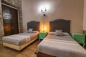 Hotel Cantera Rosa