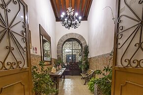 Hotel Cantera Rosa