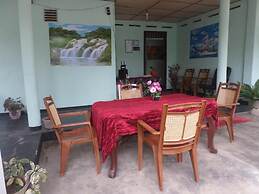 Erandi Holiday Home
