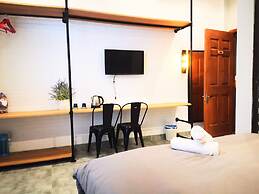 Dalat Che House