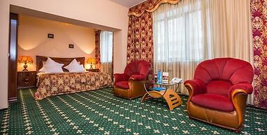 Hotel Saya