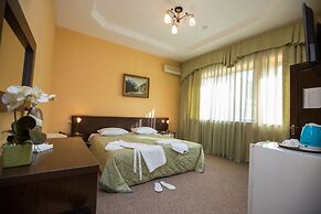 Hotel Saya
