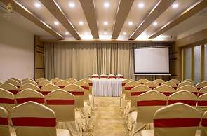 Kpm Tripenta Hotel