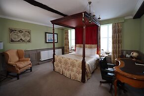 The Castle Hotel