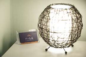 Blue Ark Athenian Nest