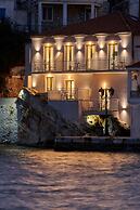 The Water Suites