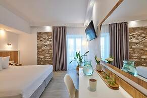 The Water Suites