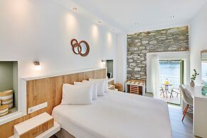 The Water Suites