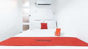 RedDoorz Plus @ Danlig Street Makati