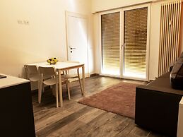 Ariston Apartment