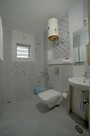 SM Royal Suites