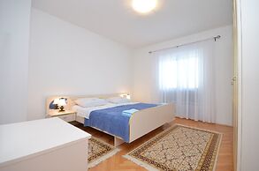Apartment Ana