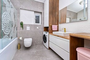 Apartment Ela