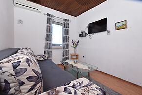 Apartments Ana