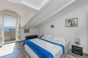 Apartments Ana