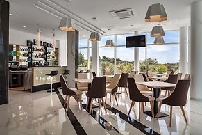 Hotel Kaneo