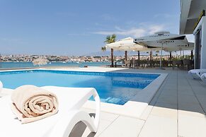 Hotel Kaneo
