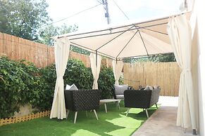 Green Element Guesthouse