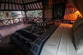Alibaba Bungalows