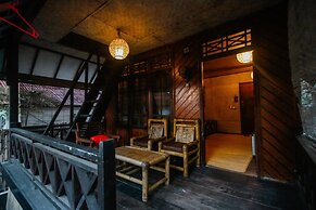 Alibaba Bungalows