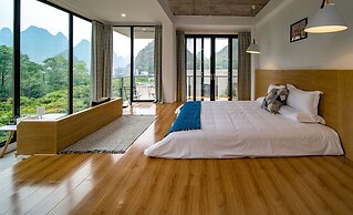 Yangshuo Serene Cove Hotel