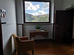 Loriga Feel Nature- Hostel