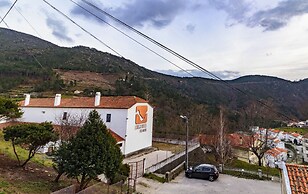 Loriga Feel Nature- Hostel