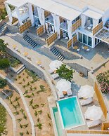 Canal Suites