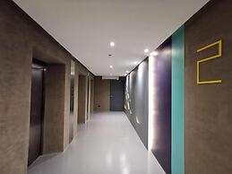 Yello! Hotel