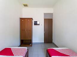 OYO 883 Pavo Resort