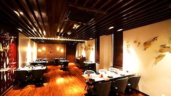 Hotel Le Lotus Grand Varanasi