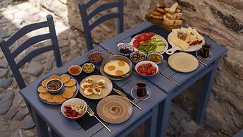 Pita Hotel Cunda