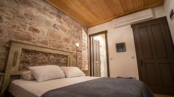 Pita Hotel Cunda