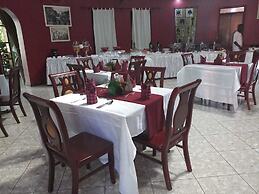 White Castle Hotel Arua