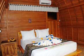 Kubu Padi Wooden House