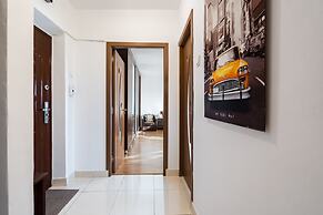 Studio 37 by MRG Apartments