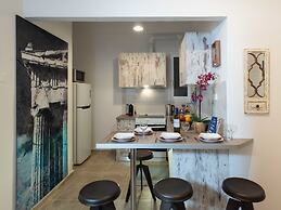 Blue Ark Stylish Athens