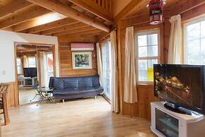 Cabin Town Pension