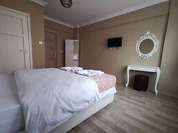 Kizil Elma Hotel