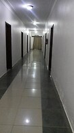 The Pearl Inn