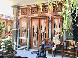 Mikuk Homestay